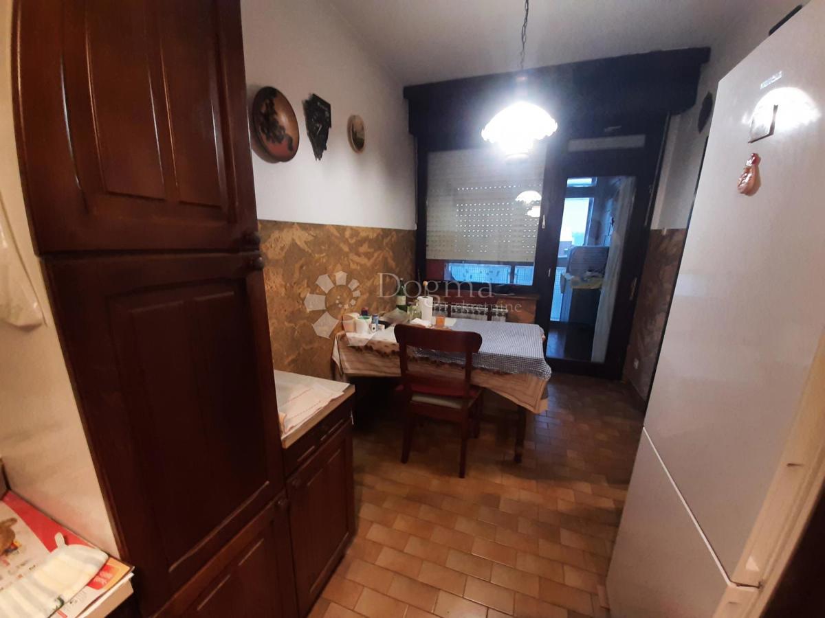 Stanovanje Selčina, Sesvete, 65,85m2