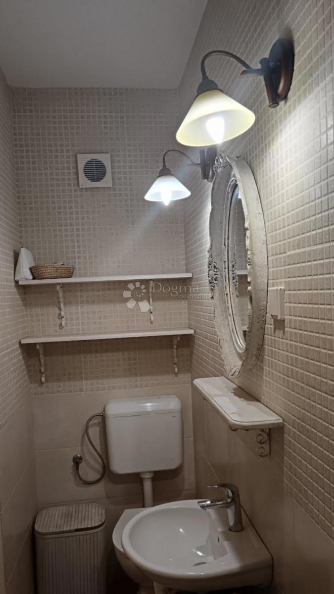 Hiša Sajmište, Vukovar, 224m2