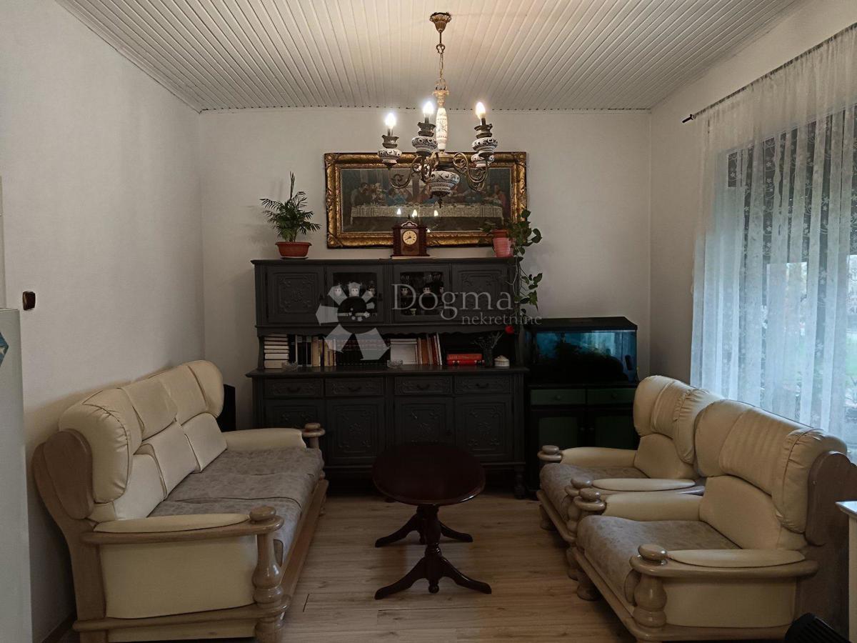 Hiša Sajmište, Vukovar, 224m2