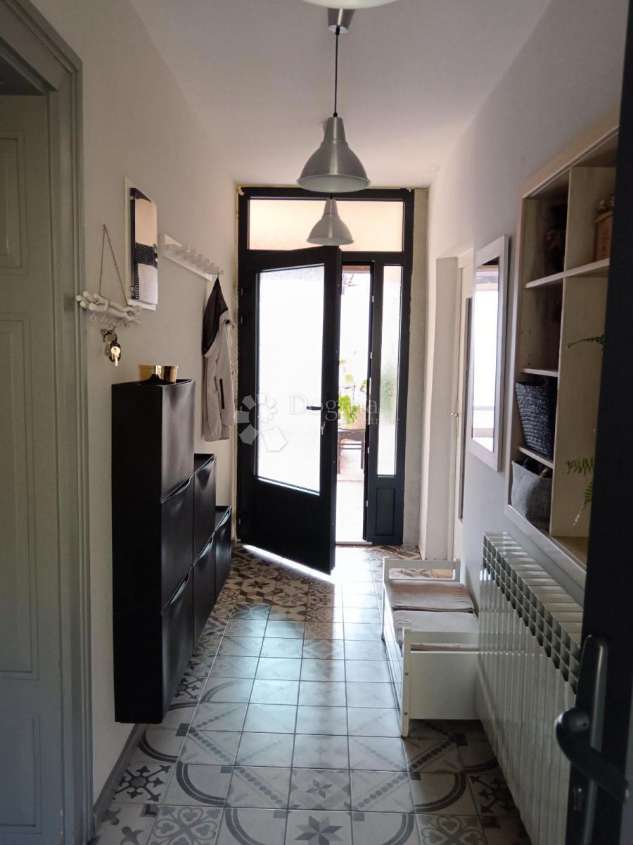 Hiša Sajmište, Vukovar, 224m2