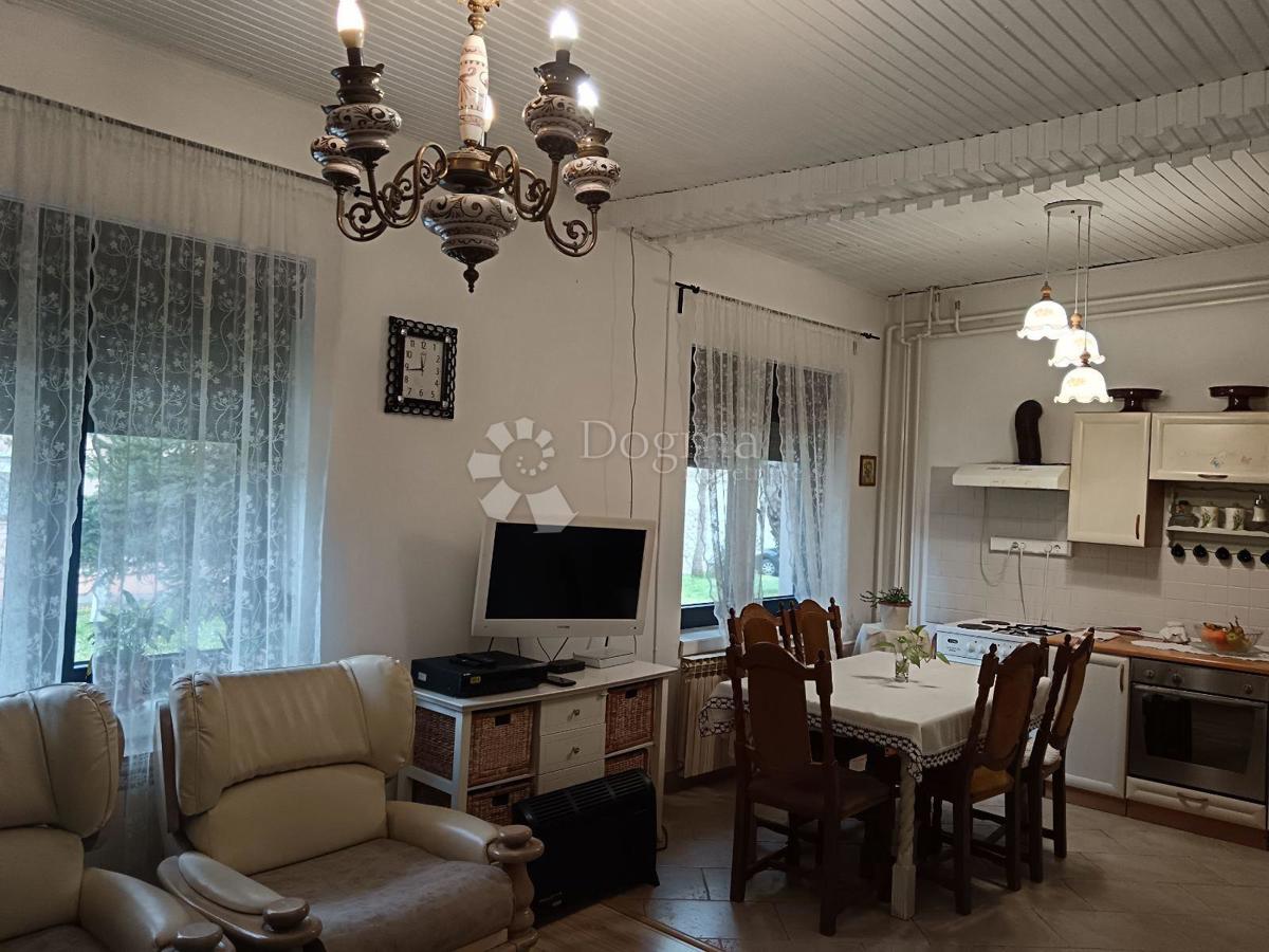 Hiša Sajmište, Vukovar, 224m2