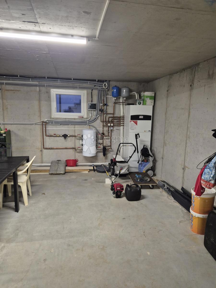 Hiša Crikvenica, 206m2