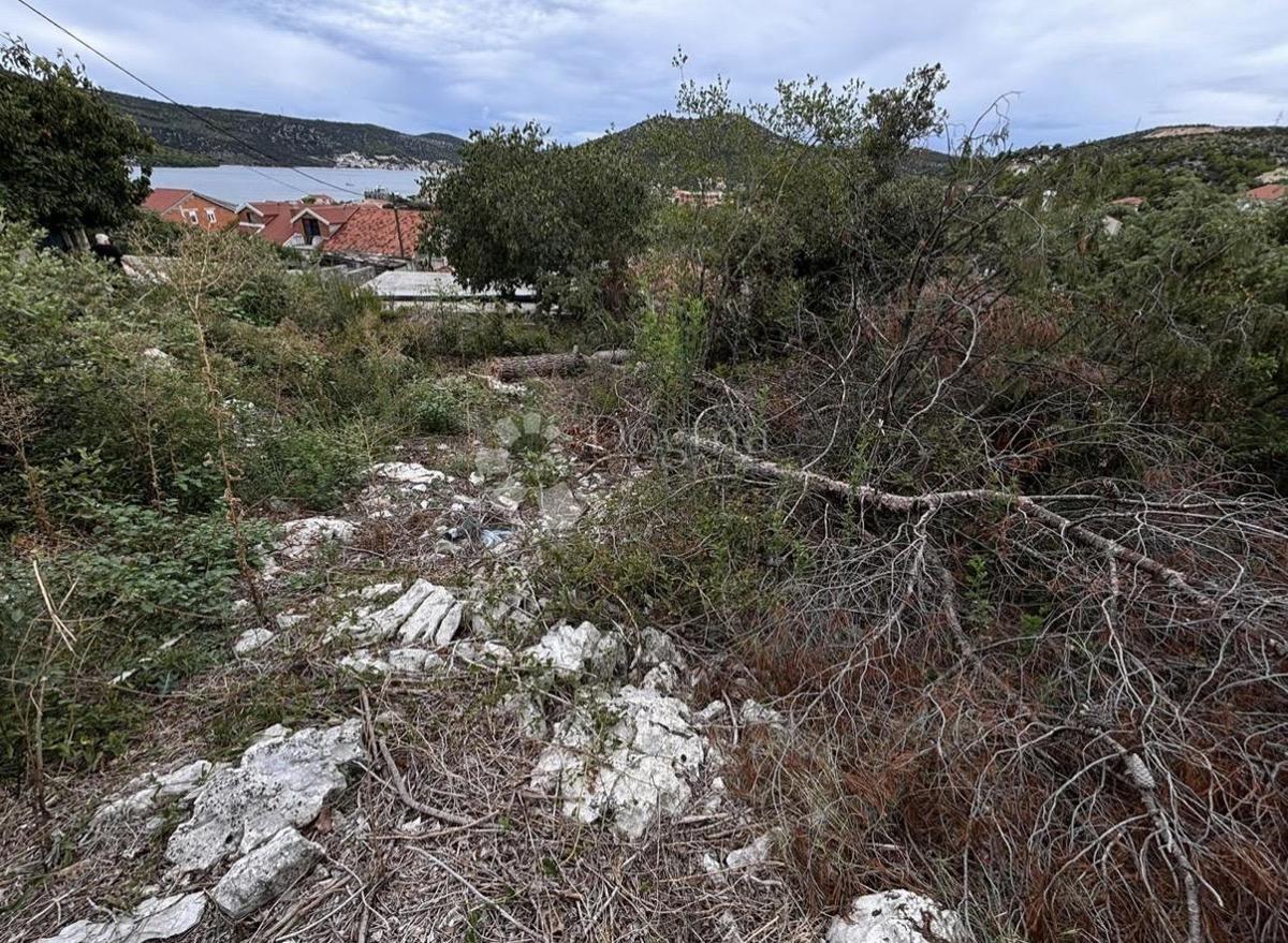 Zazidljivo zemljišče Vrsine, Marina, 1.360m2