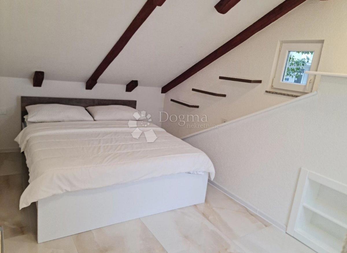 Hiša Kraljevica, 377m2