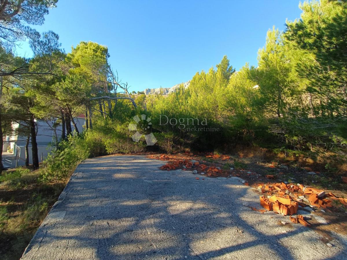 Zazidljivo zemljišče Lokva Rogoznica, Omiš, 752m2