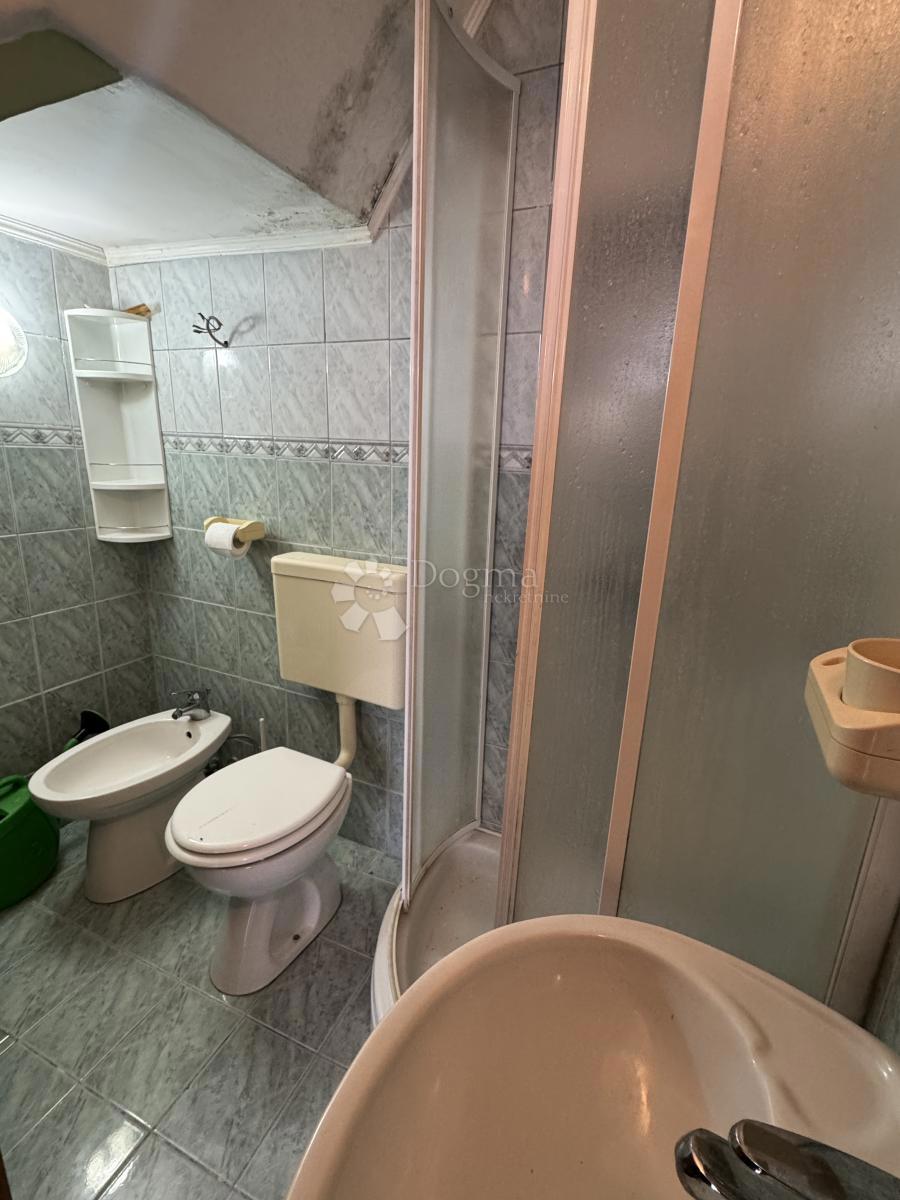 Hiša Grižane-Belgrad, Vinodolska Općina, 100m2