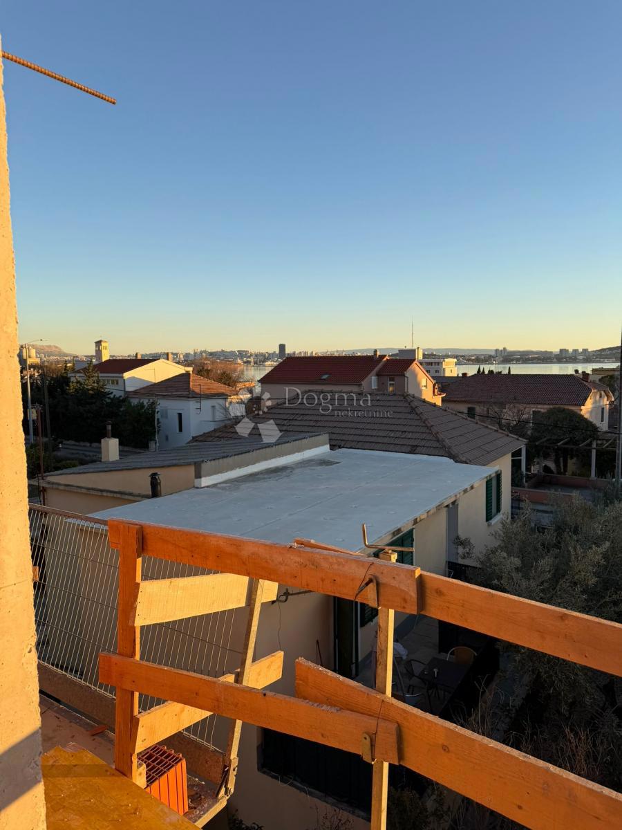 Stanovanje Kaštel Sućurac, Kaštela, 68m2