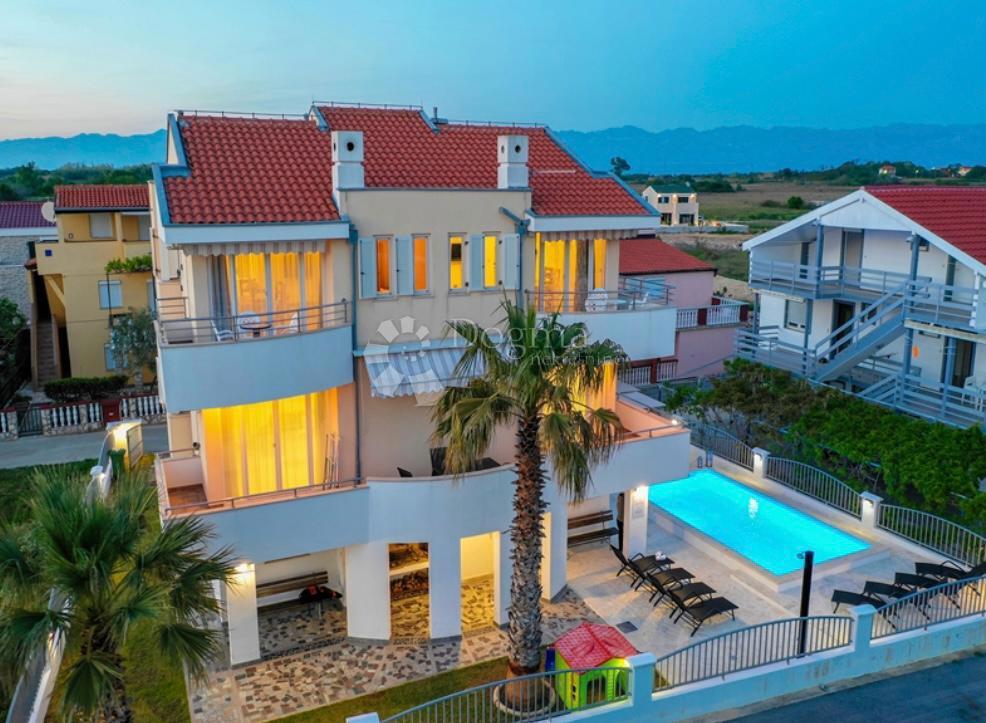 Hiša Privlaka, 270m2