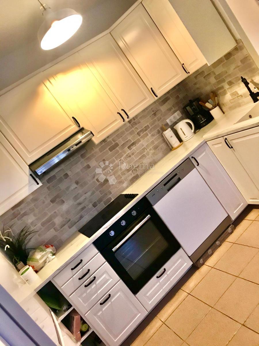 Hiša Privlaka, 270m2