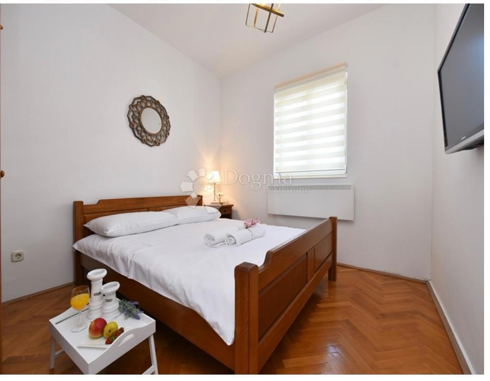 Hiša Privlaka, 270m2