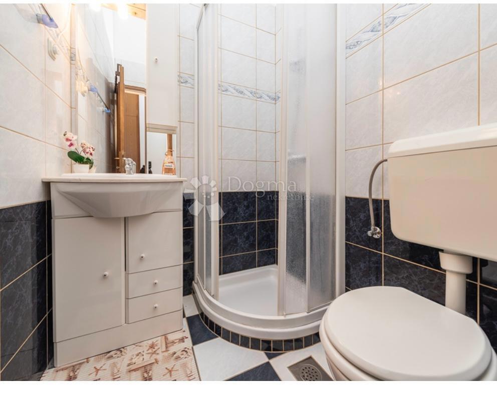 Hiša Privlaka, 270m2