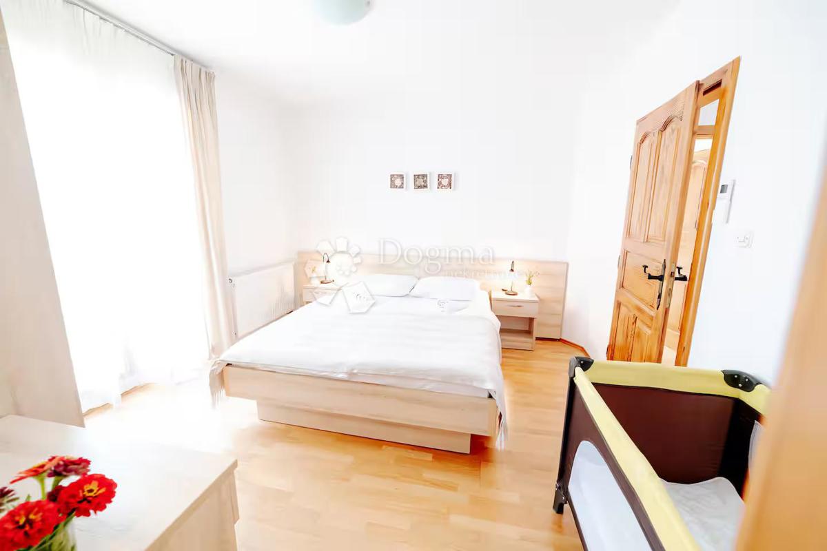 Hiša Višnjan, 200m2