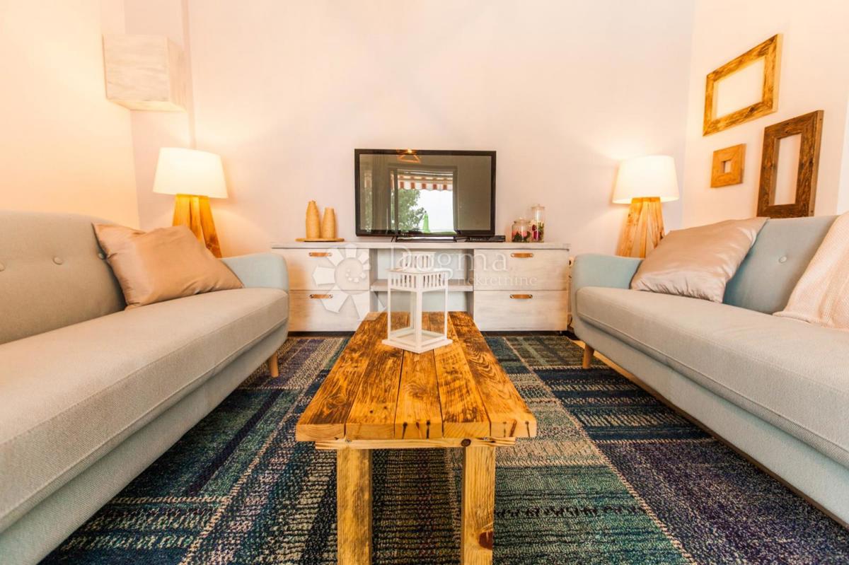 Hiša Višnjan, 200m2