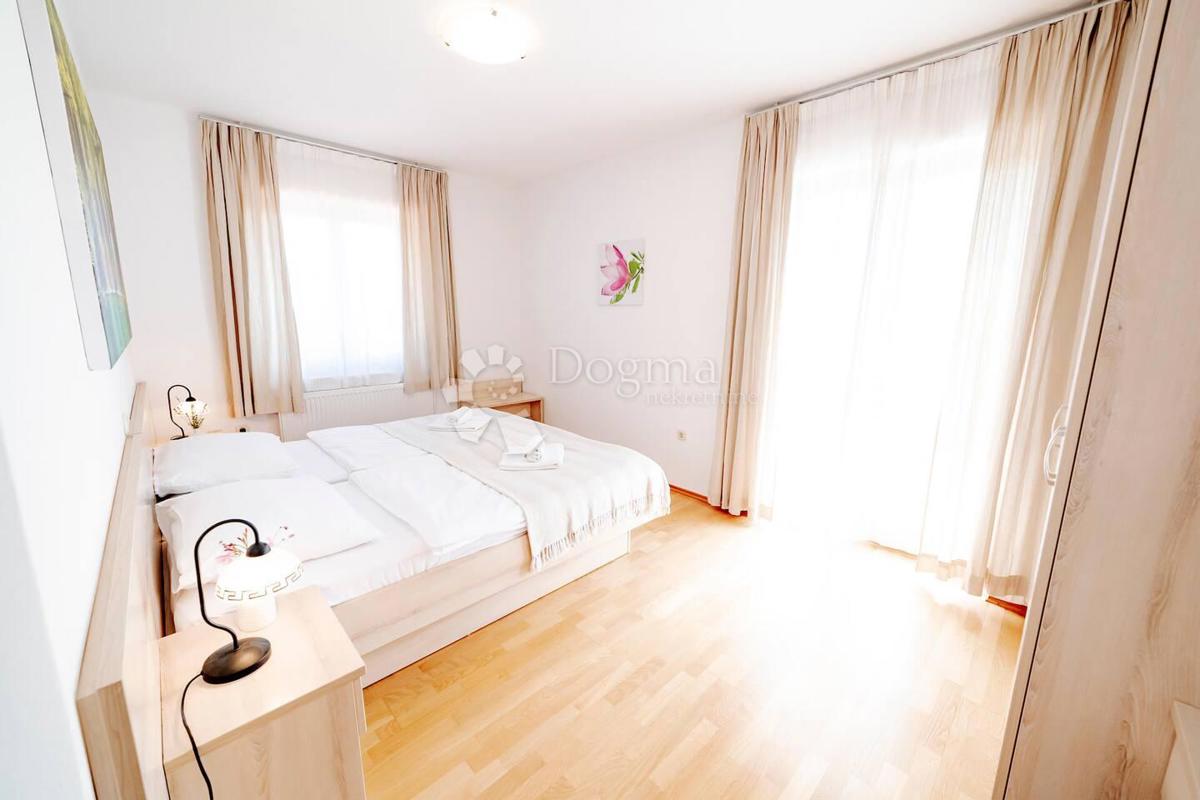 Hiša Višnjan, 200m2