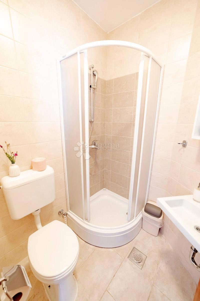 Hiša Višnjan, 200m2