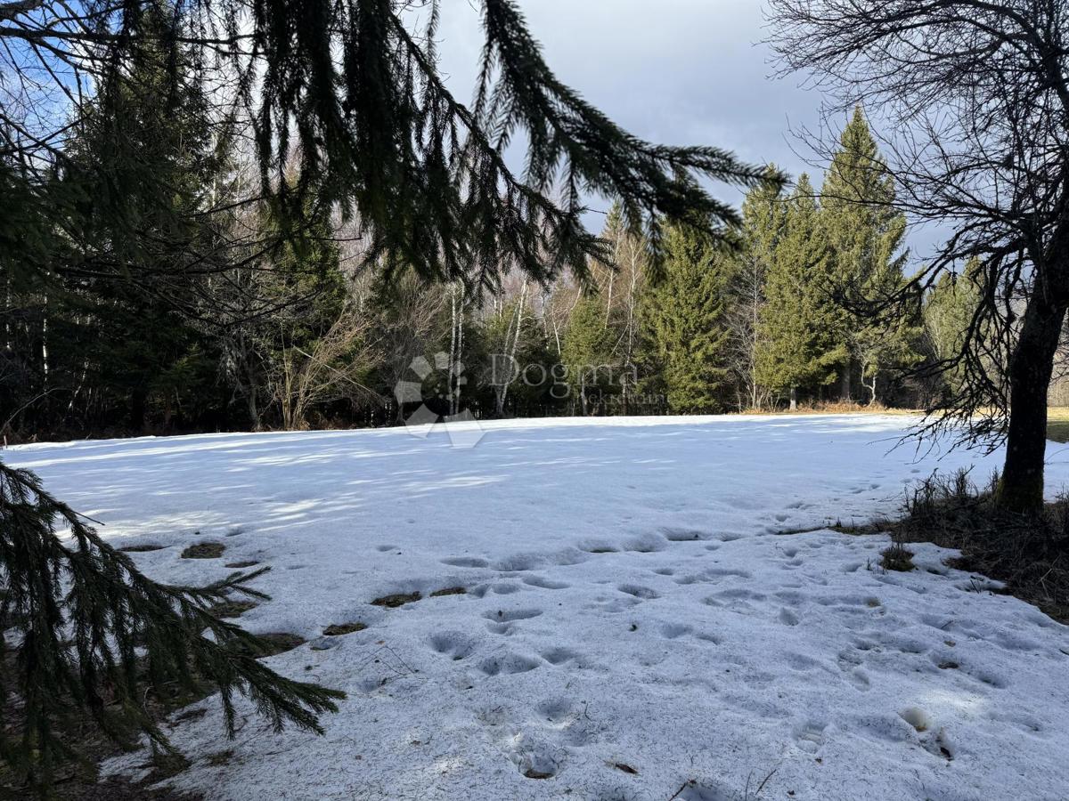 Zazidljivo zemljišče Hlevci, Skrad, 1.757m2