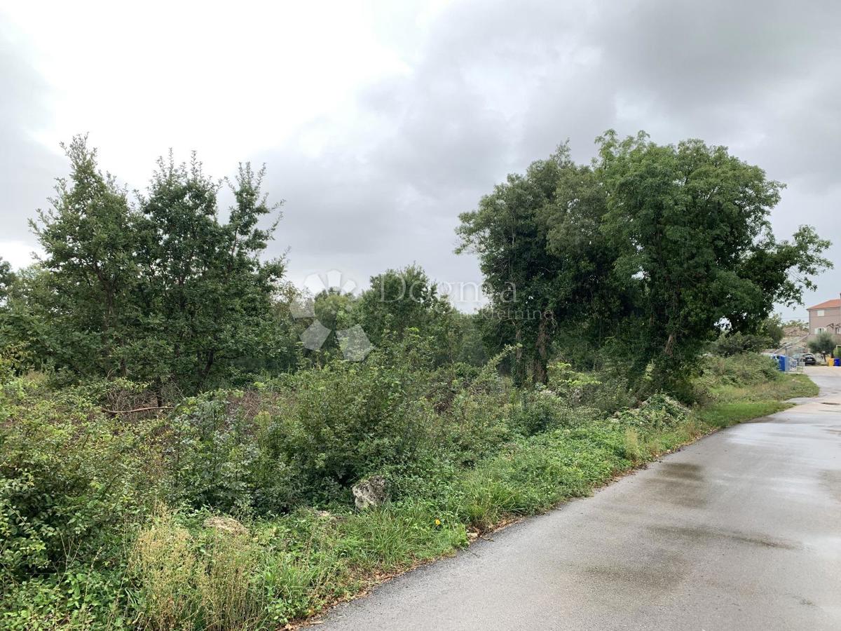 Zemljišče Filipana, Marčana, 1.427m2