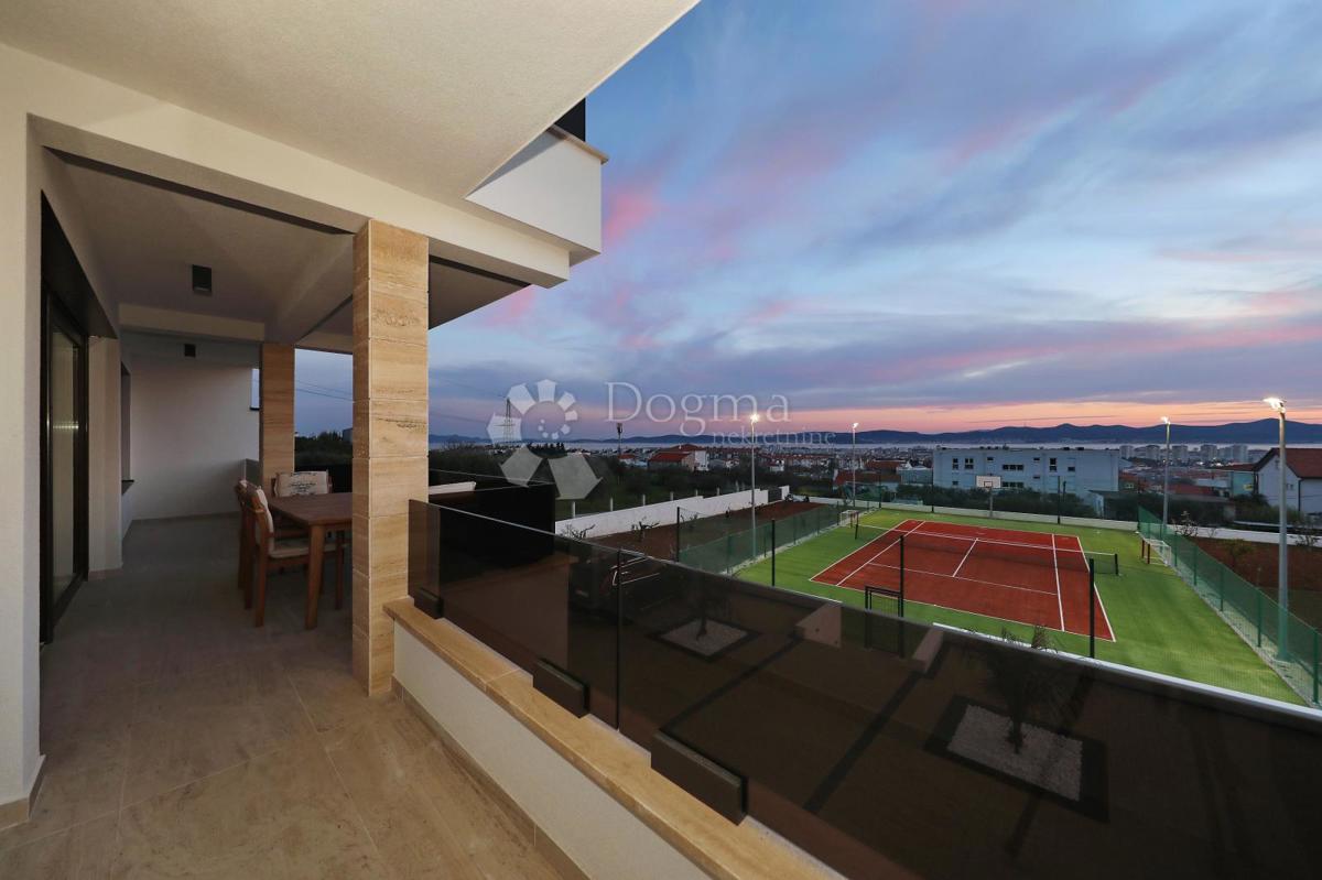 Hiša Bili brig, Zadar, 544m2