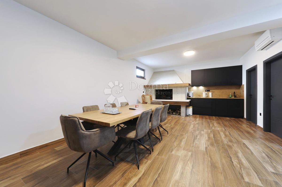 Hiša Bili brig, Zadar, 544m2