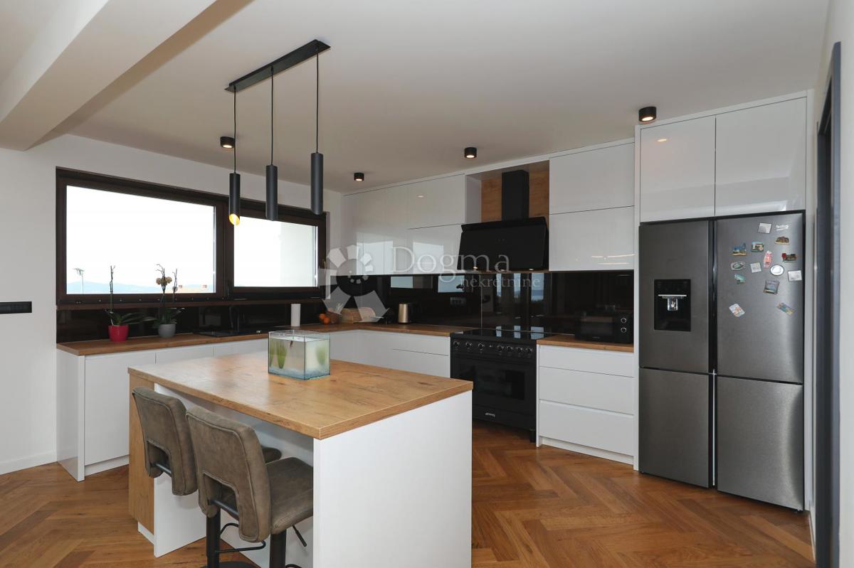 Hiša Bili brig, Zadar, 544m2