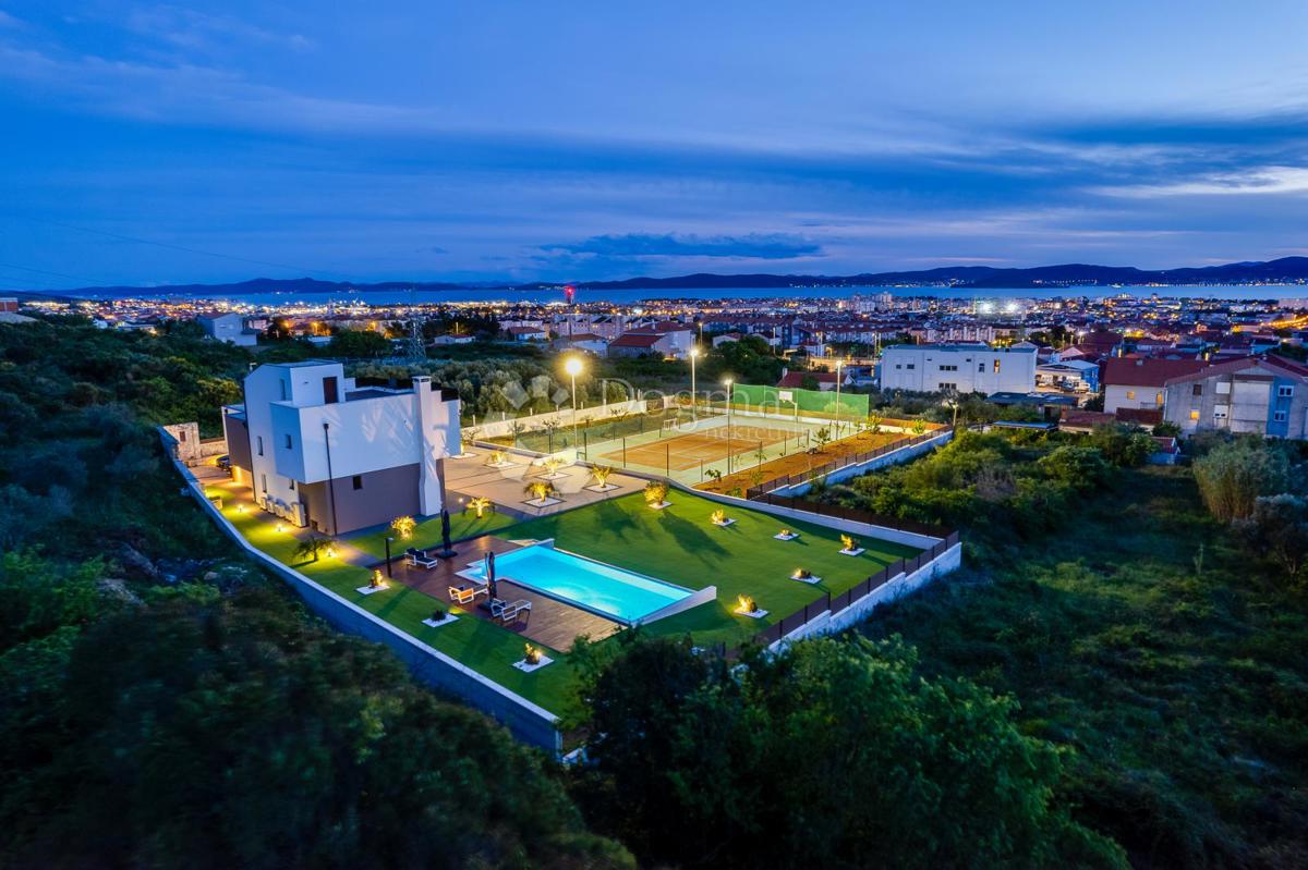 Hiša Bili brig, Zadar, 544m2