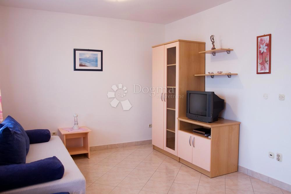 Stanovanje Arbanija, Trogir - Okolica, 100m2