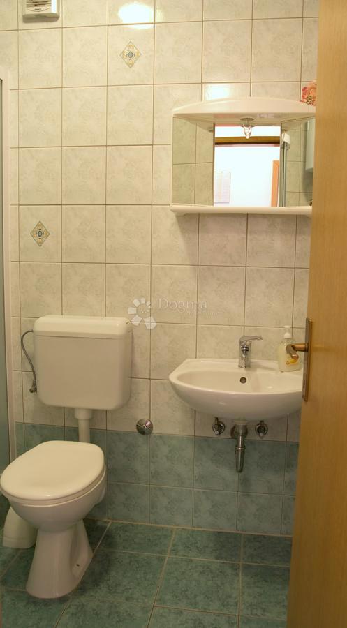 Stanovanje Arbanija, Trogir - Okolica, 100m2