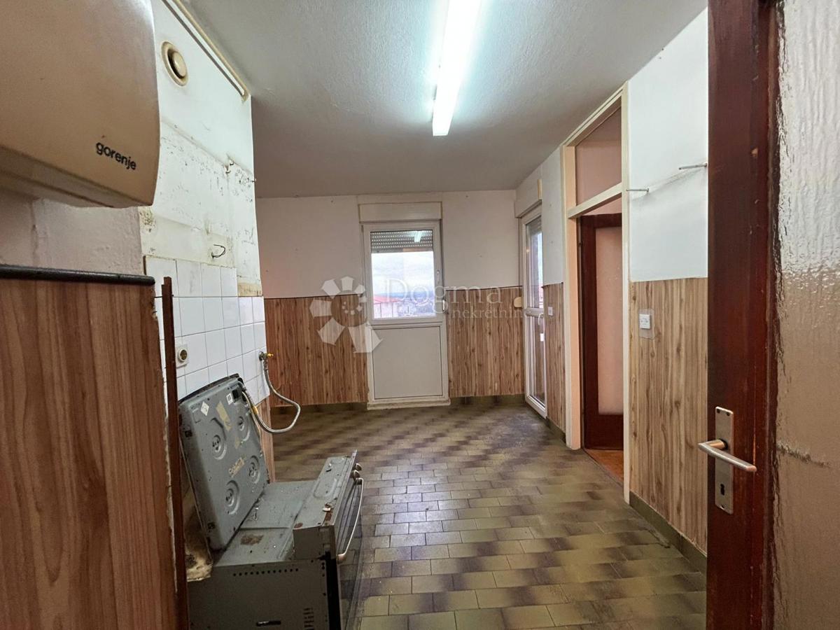 Stanovanje Vidikovac, Pula, 1m2