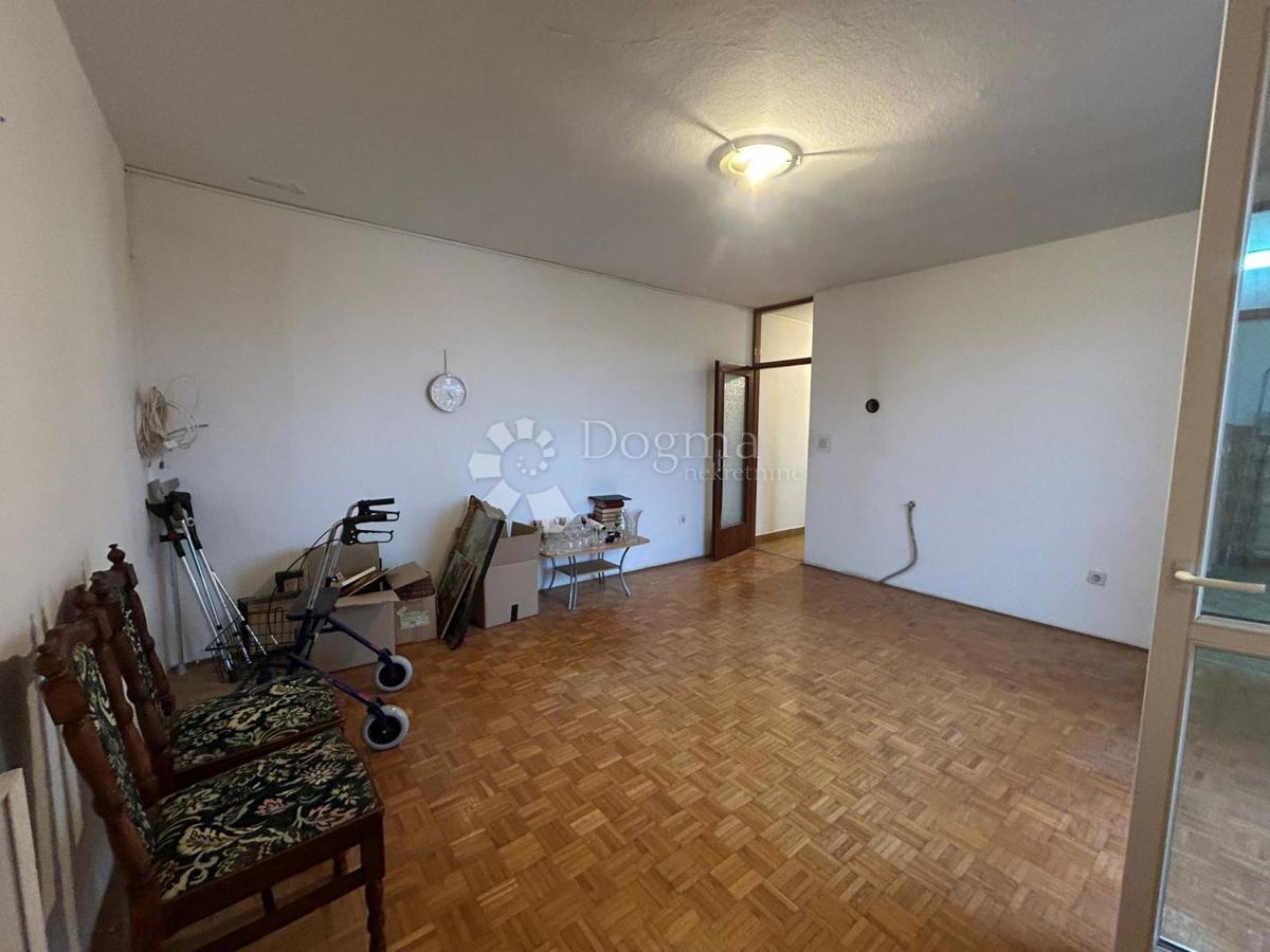 Stanovanje Vidikovac, Pula, 1m2