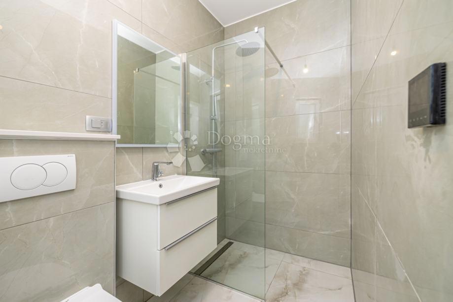 Hiša Malinska, Malinska-Dubašnica, 162m2