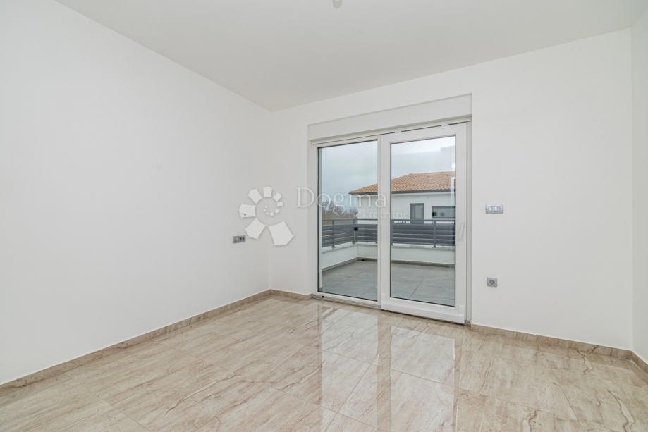 Hiša Malinska, Malinska-Dubašnica, 162m2