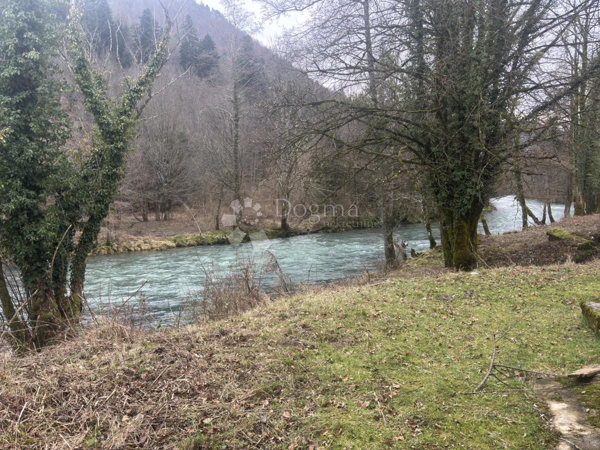 Zazidljivo zemljišče Brod na Kupi, Delnice, 442m2