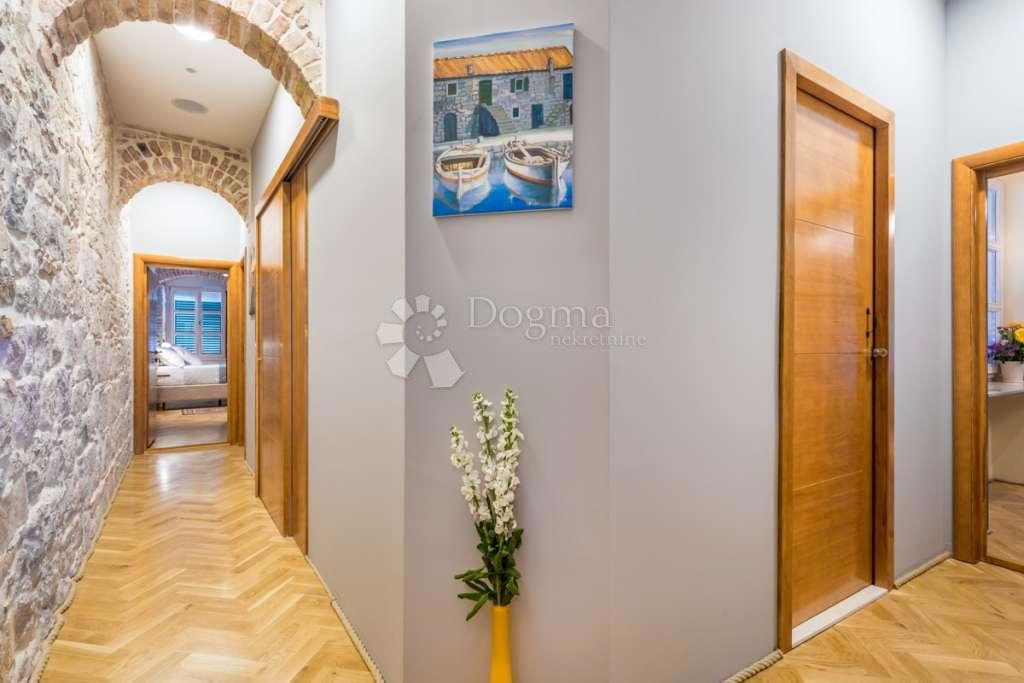 Stanovanje Grad, Split, 160m2