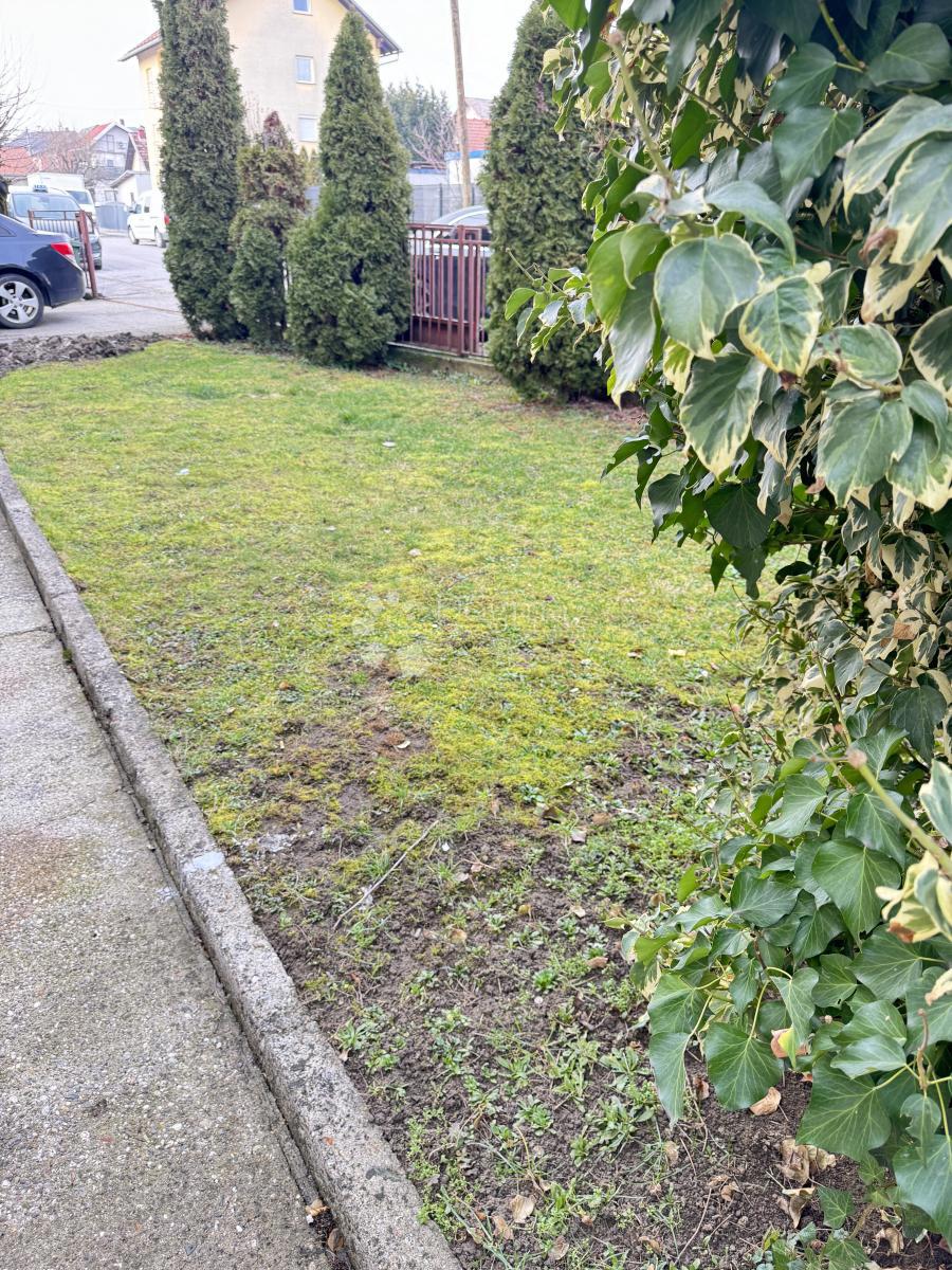 Hiša Brestje, Sesvete, 425,33m2