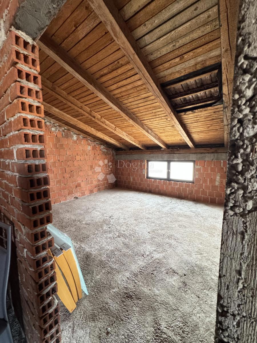 Hiša Brestje, Sesvete, 425,33m2