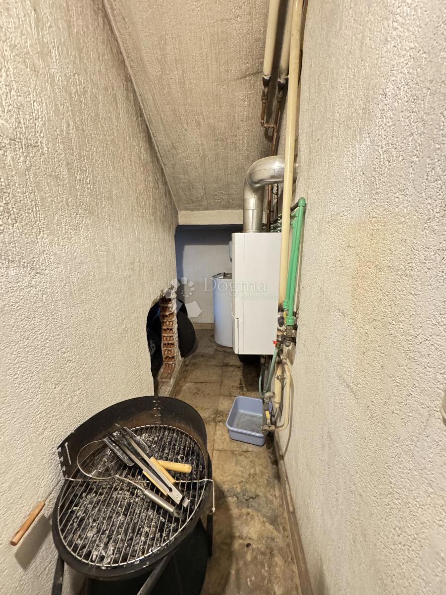 Hiša Brestje, Sesvete, 425,33m2