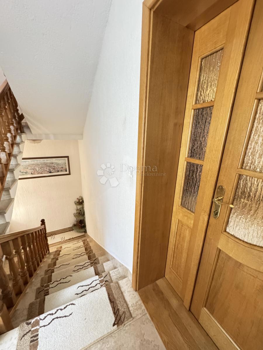 Hiša Brestje, Sesvete, 425,33m2