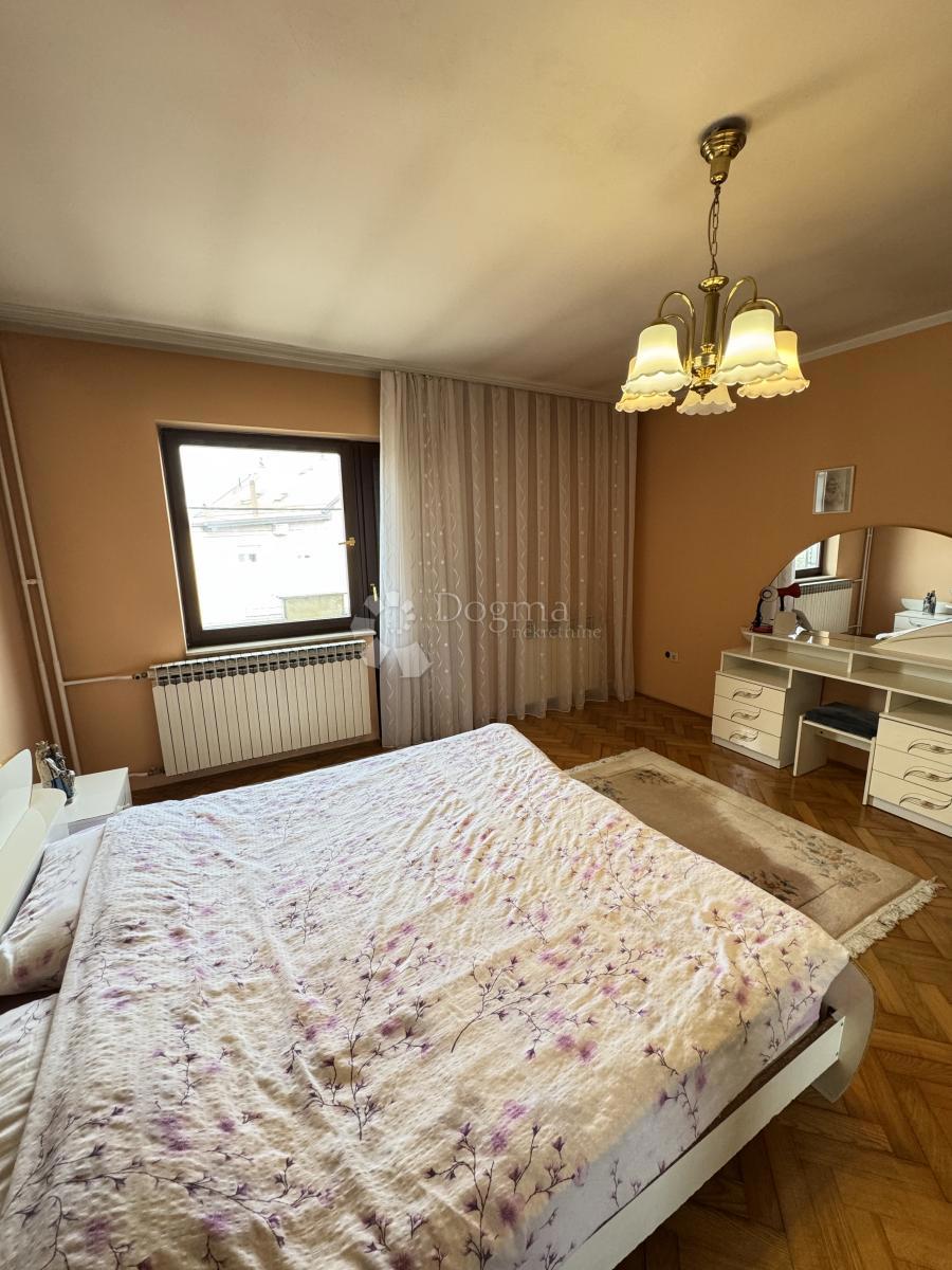 Hiša Brestje, Sesvete, 425,33m2