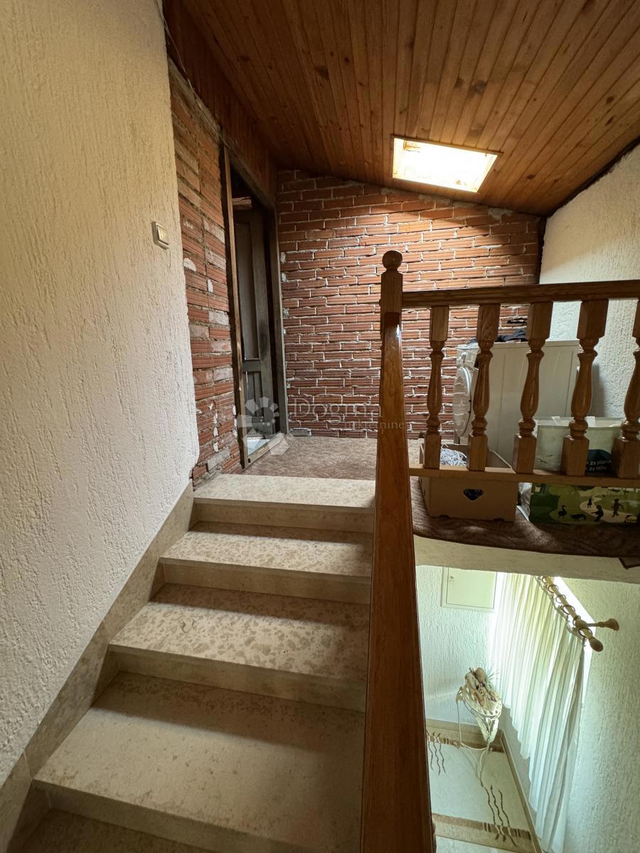 Hiša Brestje, Sesvete, 425,33m2