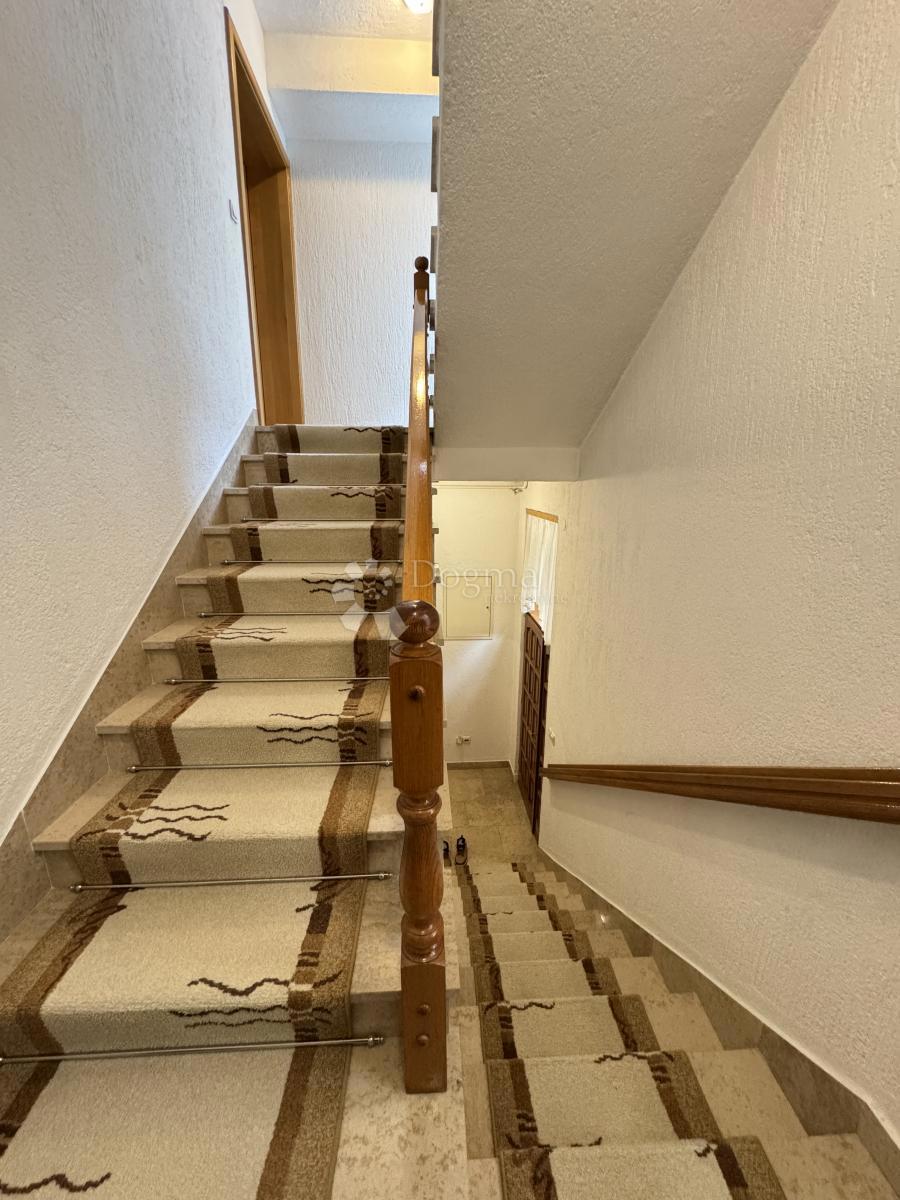 Hiša Brestje, Sesvete, 425,33m2