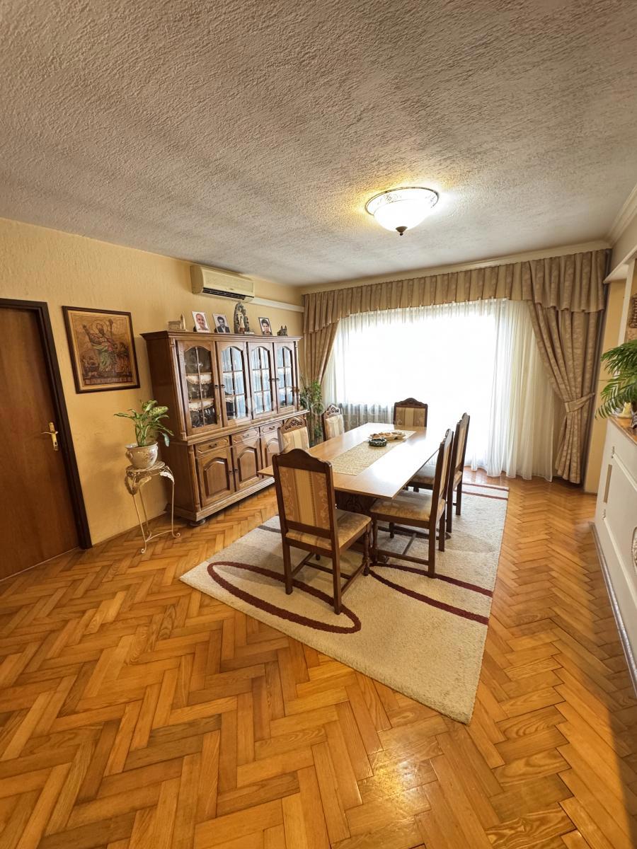 Hiša Brestje, Sesvete, 425,33m2