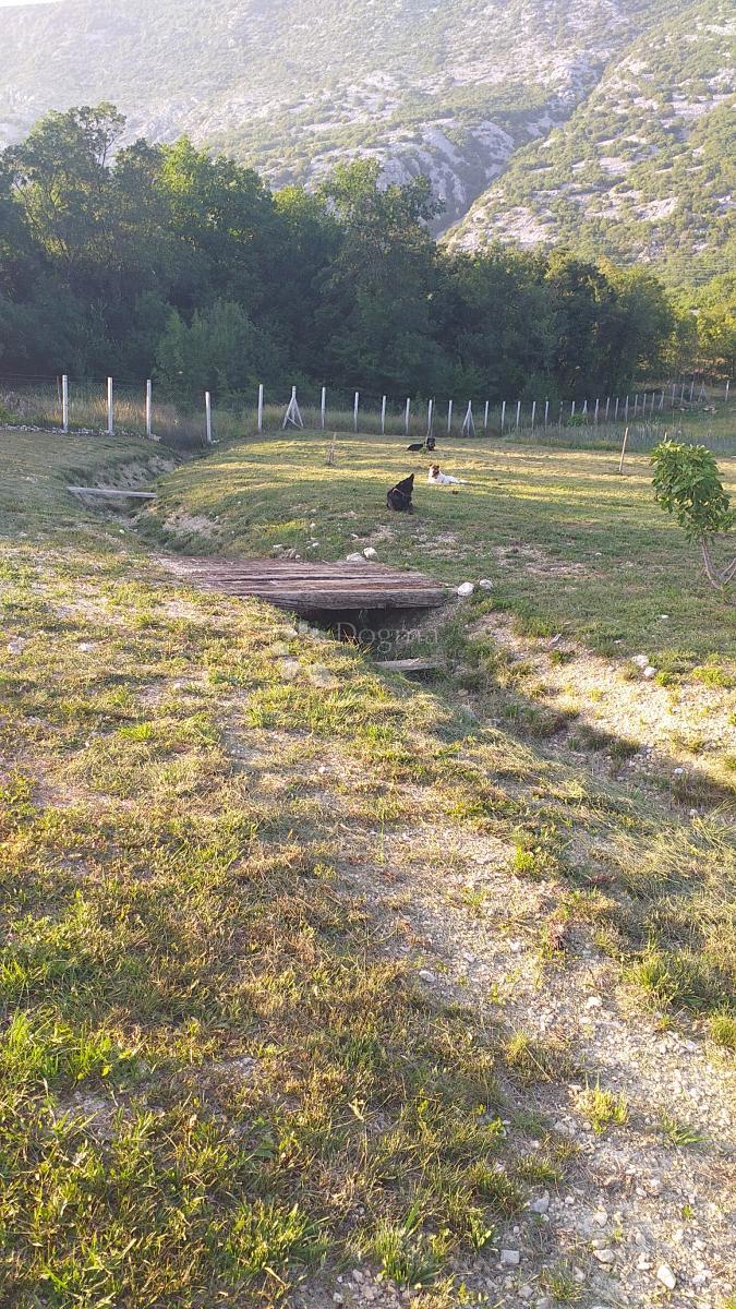 Kmetijsko zemljišče Drivenik, Vinodolska Općina, 2.139m2