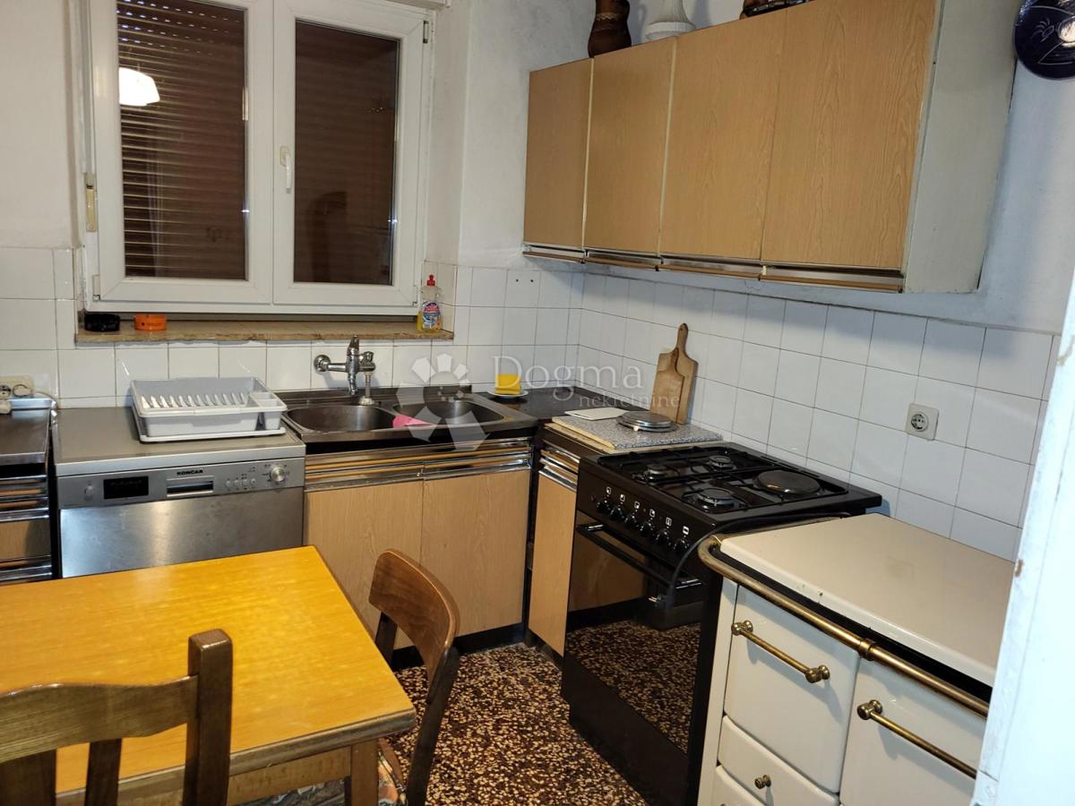 Hiša Jadranovo, Crikvenica, 300m2