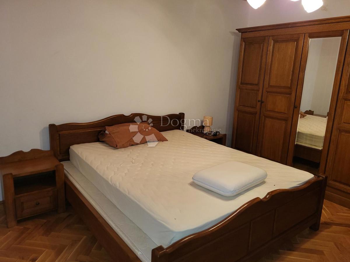 Hiša Jadranovo, Crikvenica, 300m2