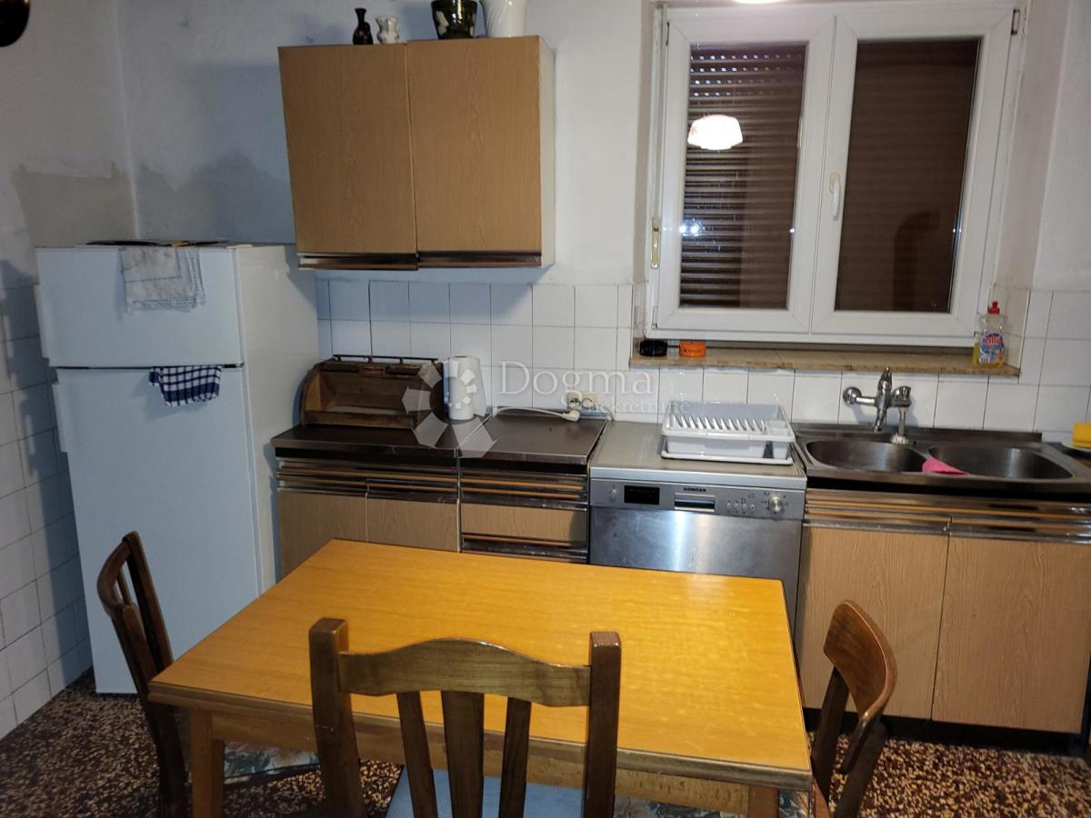 Hiša Jadranovo, Crikvenica, 300m2