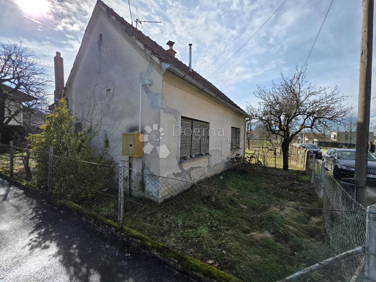 Hiša Mokrice, Oroslavje, 60m2