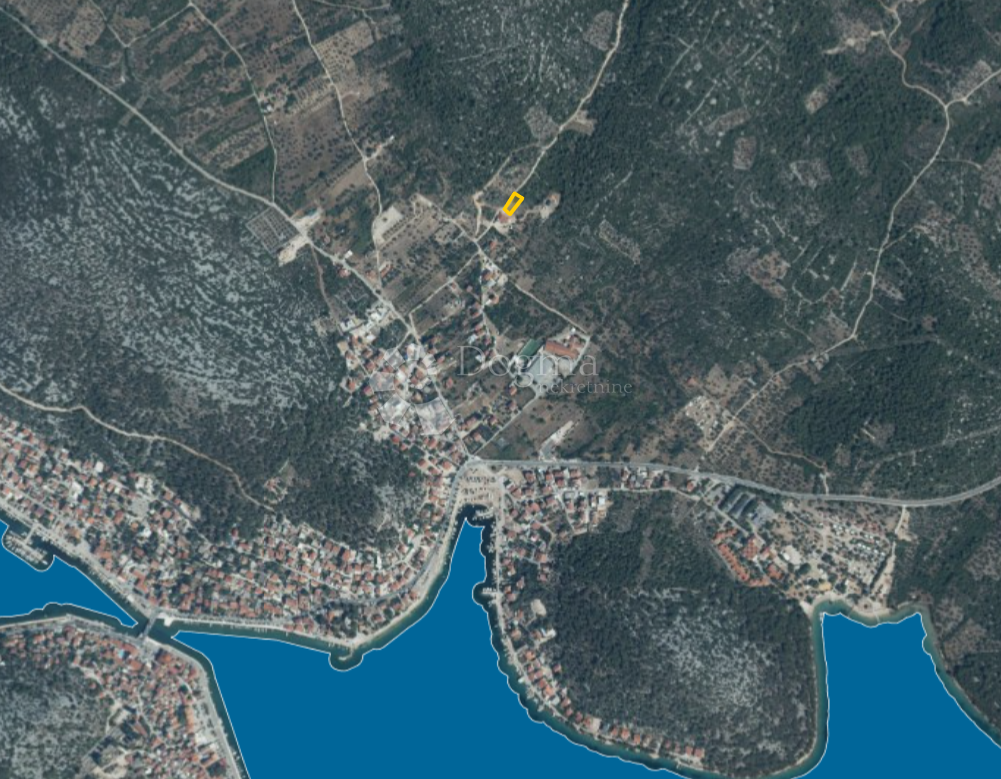 TISNO - Gradbeno zemljišče 700m2