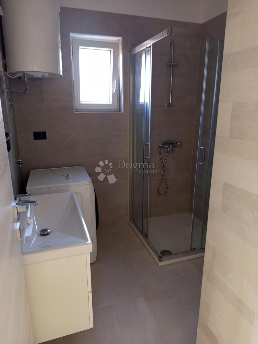 Stanovanje Valdebek, Pula, 55m2