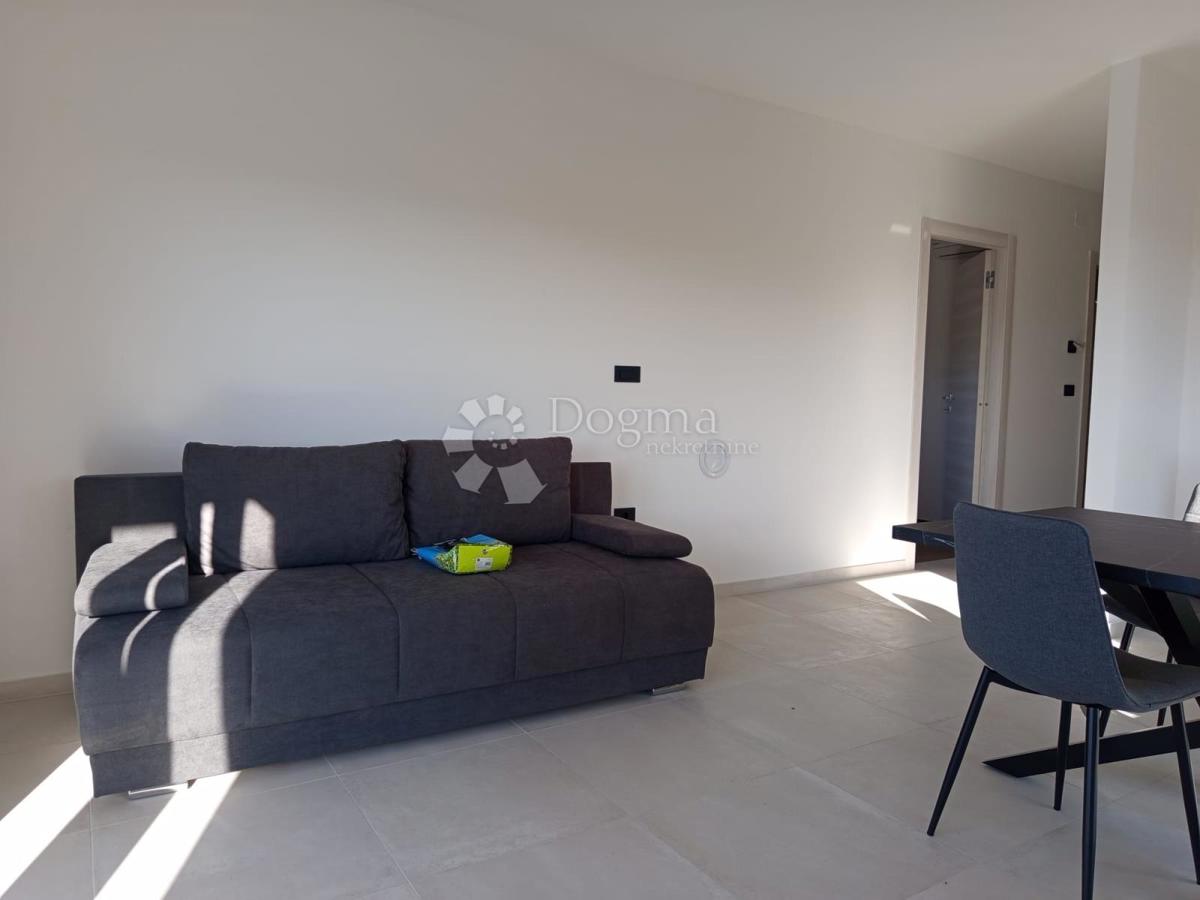 Stanovanje Valdebek, Pula, 55m2