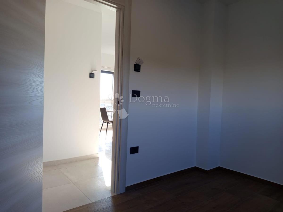 Stanovanje Valdebek, Pula, 55m2